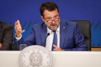 Salvini: “Totale vicinanza a Trump, processi e comunisti non ci fermeranno”