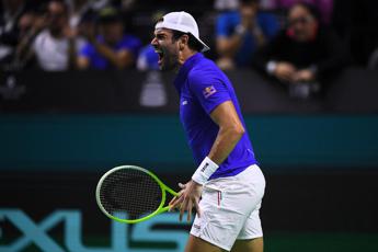 Finale Coppa Davis, Italia Olanda 1 0: Berrettini batte Van de Zandschulp. Ora Sinner