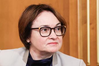 L’equilibrio precario dell’economia russa dipende dalla sorte di Elvira Nabiullina